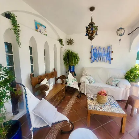 Сasa de vacaciones Gatu Lurberri Piscina Privada, 4 Dormitorios, 2 Baños, Parking , Jardín Y Barbacoa Chiclana de la Frontera